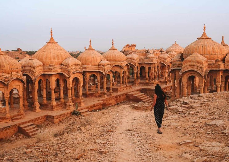 Bara Bagh Temple, Jaisalmer, Rajasthan - Vushii.com